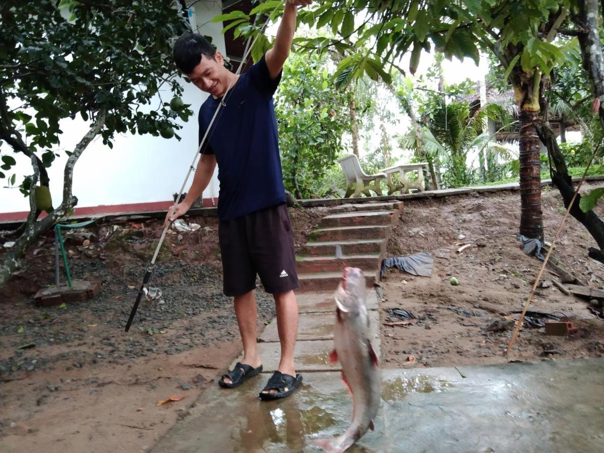 Quoc Phuong Riverside Homestay Ben Tre 외부 사진