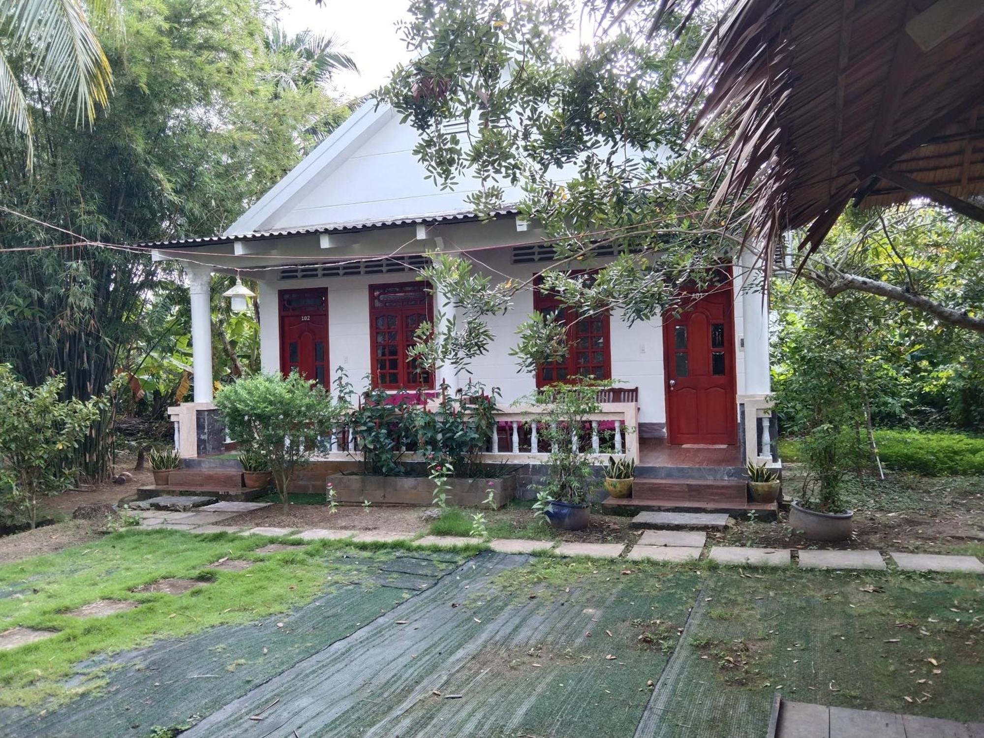 Quoc Phuong Riverside Homestay Ben Tre 외부 사진