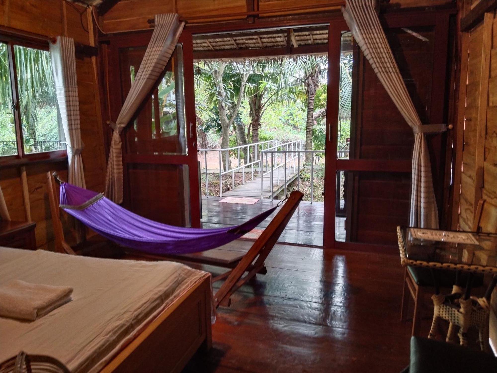 Quoc Phuong Riverside Homestay Ben Tre 외부 사진