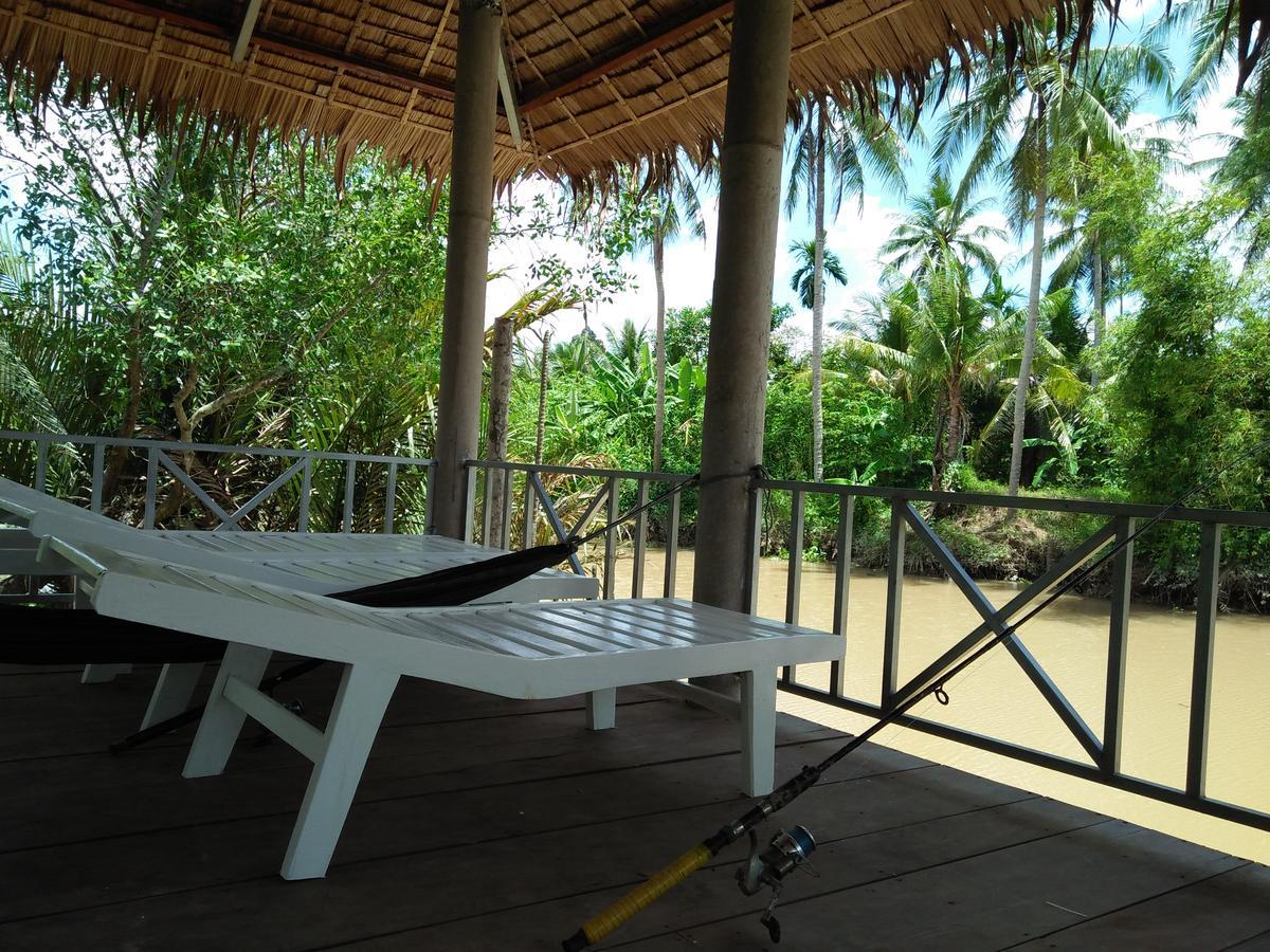 Quoc Phuong Riverside Homestay Ben Tre 외부 사진