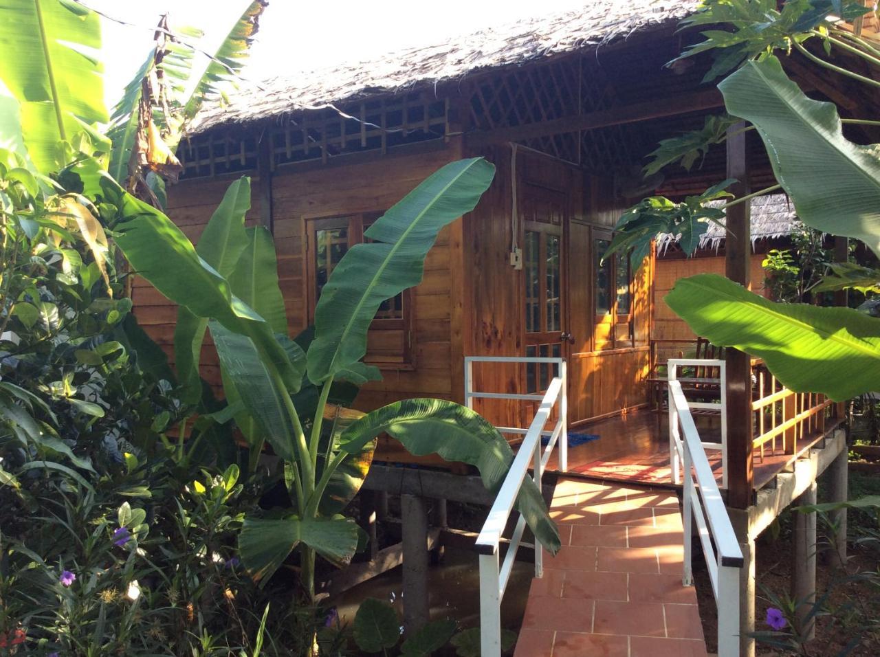 Quoc Phuong Riverside Homestay Ben Tre 외부 사진