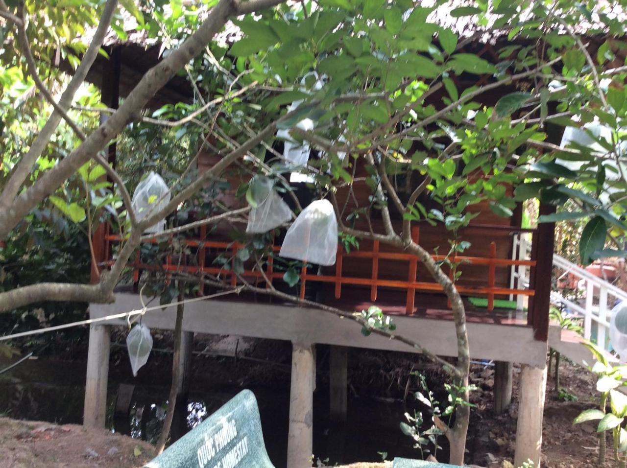 Quoc Phuong Riverside Homestay Ben Tre 외부 사진
