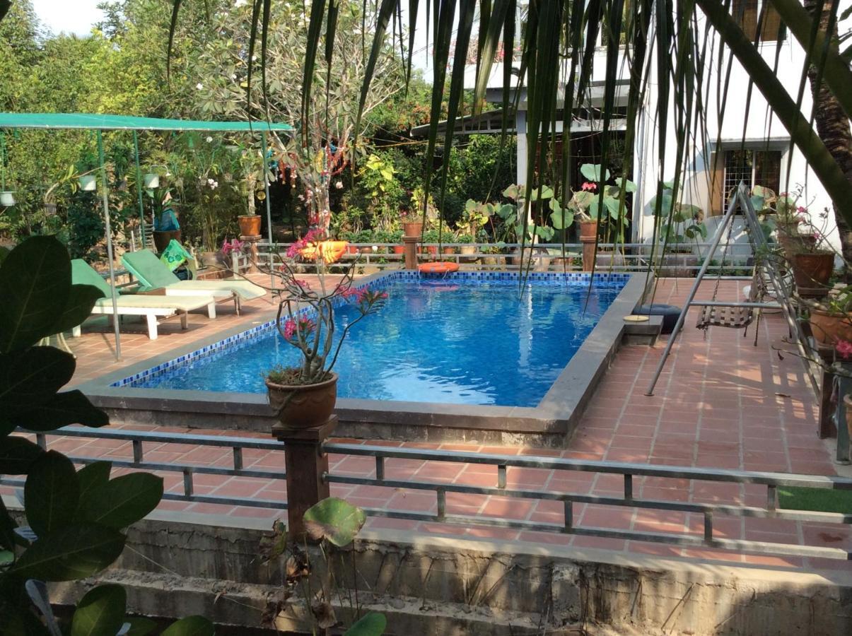 Quoc Phuong Riverside Homestay Ben Tre 외부 사진